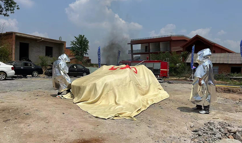 上海欧宝电竞app下载
新型灭火毯在随州安全应急基地演练中获好评
